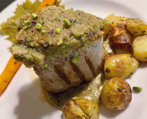 Filet-Pistazienkruste Schweinefilet mit Pistazienkruste